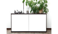 Buffet design chocolat et blanc laqu&eacute; SYMBIOSIS