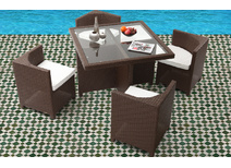 Mobilier de jardin r&eacute;sine tress&eacute;e table et chaises chocolat GRECQUES