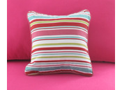 Petit coussin 40x40 coton ray&eacute; anis et rose