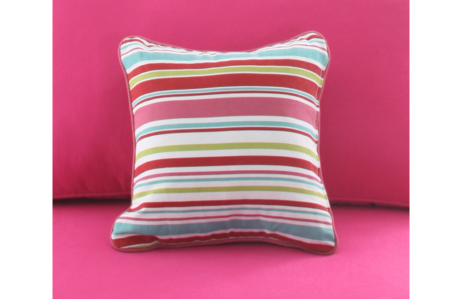 Petit coussin 40x40 coton ray&eacute; anis et rose