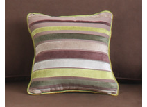 Petit coussin 40x40 velours ray&eacute; Chocolat / Vert