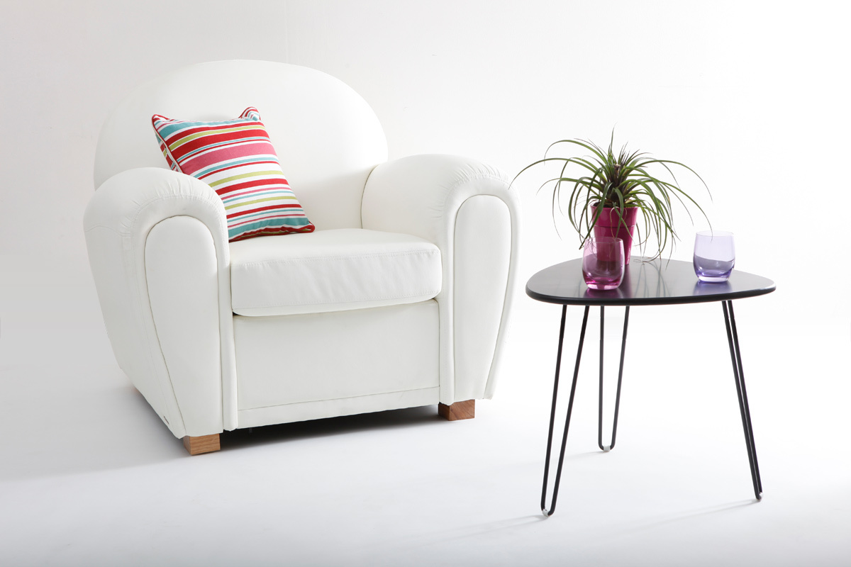 SOLDES Table d'appoint design noire LAKEA