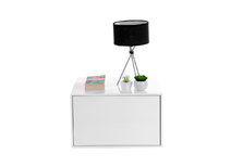 Table de nuit design laqu&eacute;e blanche COSMO