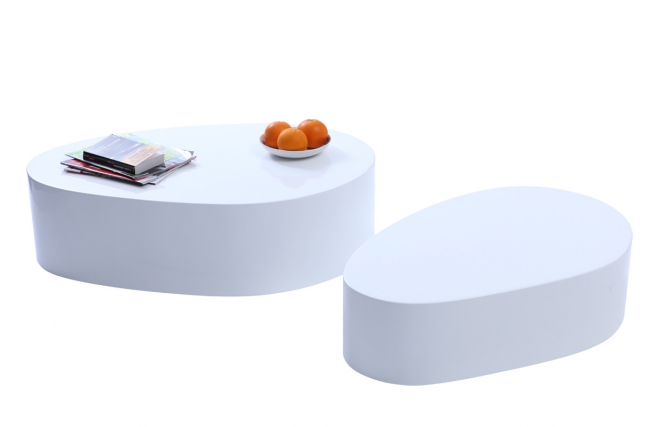 Tables basses design galets laqu&eacute;es blanches CAMILLE (lot de 2)