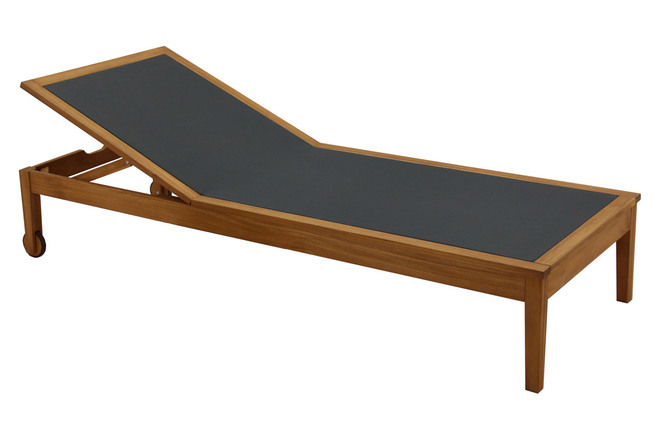 Bain de soleil gris foncé et bois massif NAVEEN Miliboo - Main Image