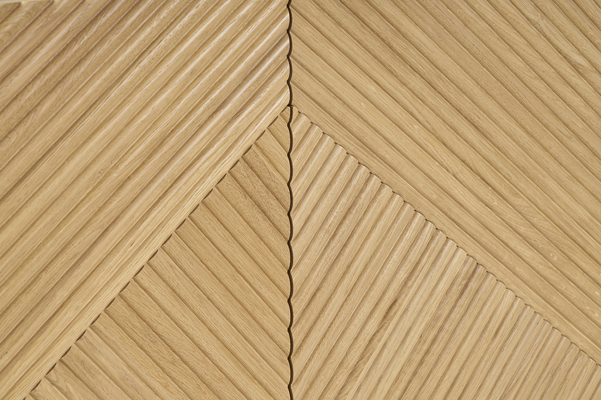 Buffet design en bois clair chne massif grav et mtal noir 4 portes L180 cm ARCHIPEL