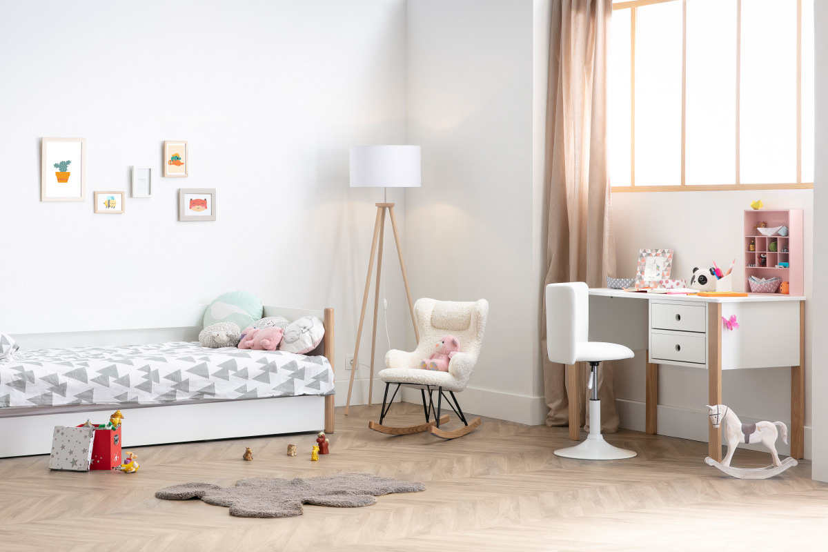Bureau scandinave enfant blanc et bois PITI