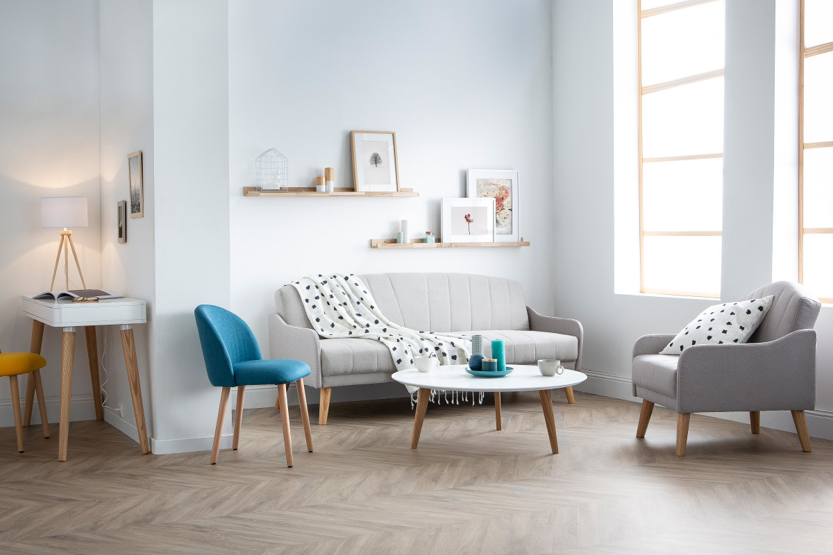 Canap� convertible 3 places en tissu gris clair et bois clair ARYA