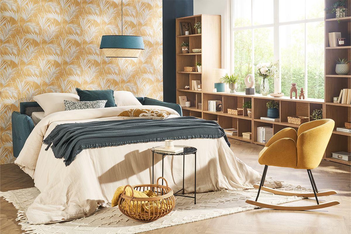 Canap� convertible design 3 places en tissu bleu canard et m�tal noir avec matelas 12 cm LIAM