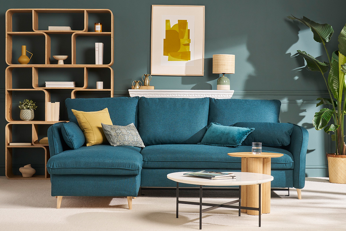 Canap d'angle convertible rversible avec coffre 3-4 places en tissu bleu ocan et bois clair DRISS