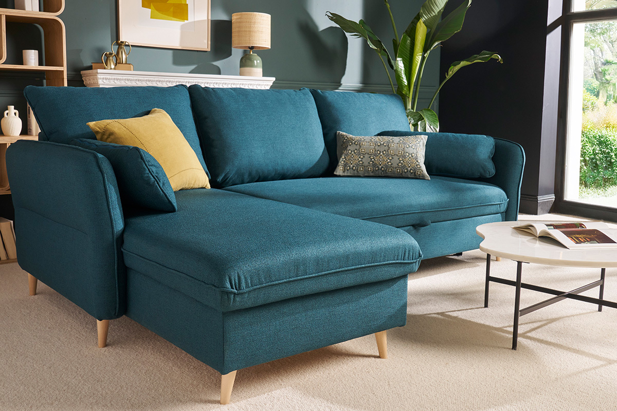 Canap d'angle convertible rversible avec coffre 3-4 places en tissu bleu ocan et bois clair DRISS