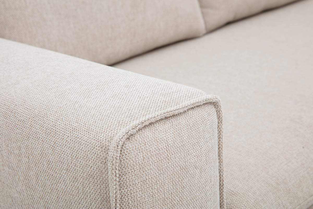 D�tail tissu effet velours textur� beige du canap� RAGNAR.