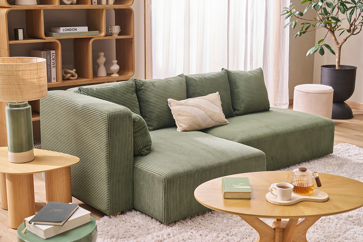 Canap d'angle gauche 3 places en tissu velours ctel vert kaki et bois clair HARLEM