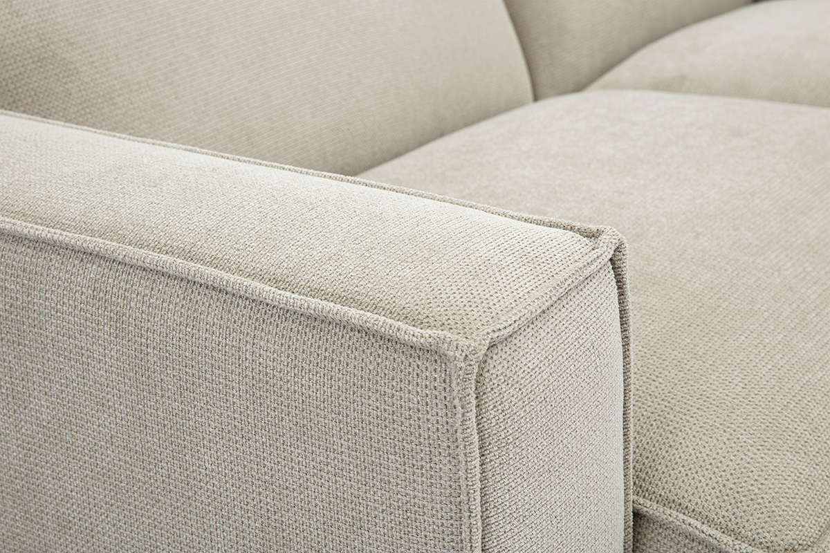 Gros plan sur tissu beige textur effet velours du canap d'angle modulable SPLIT.