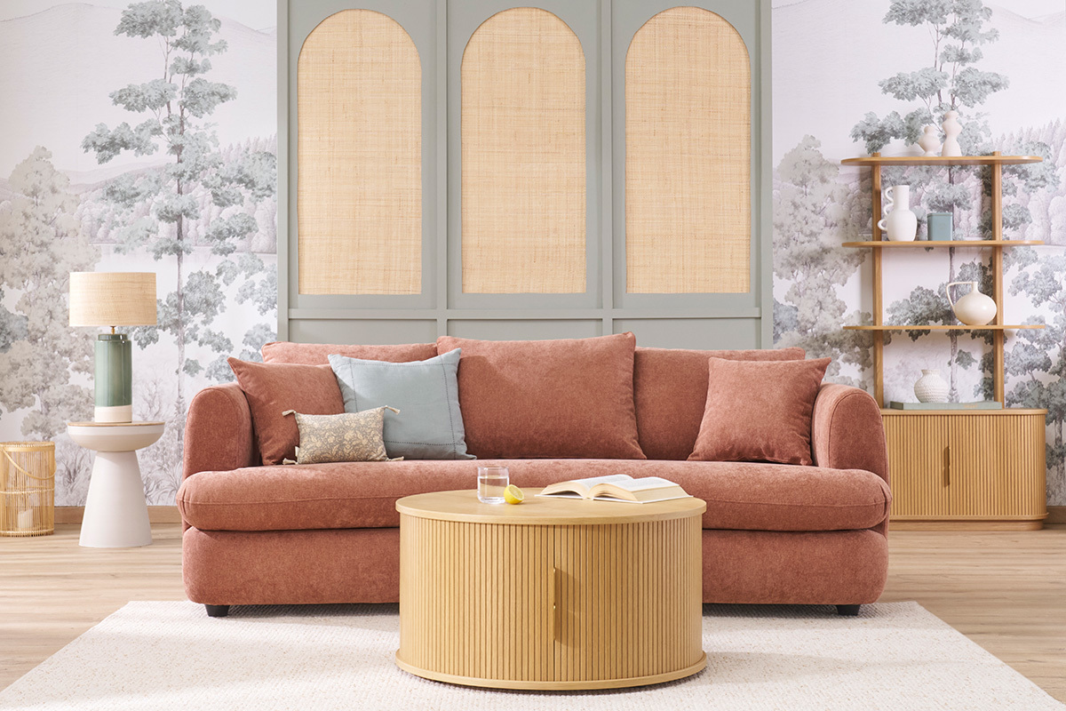 Canap� d�houssable 3-4 places design haricot, vue d'ensemble avec table basse.