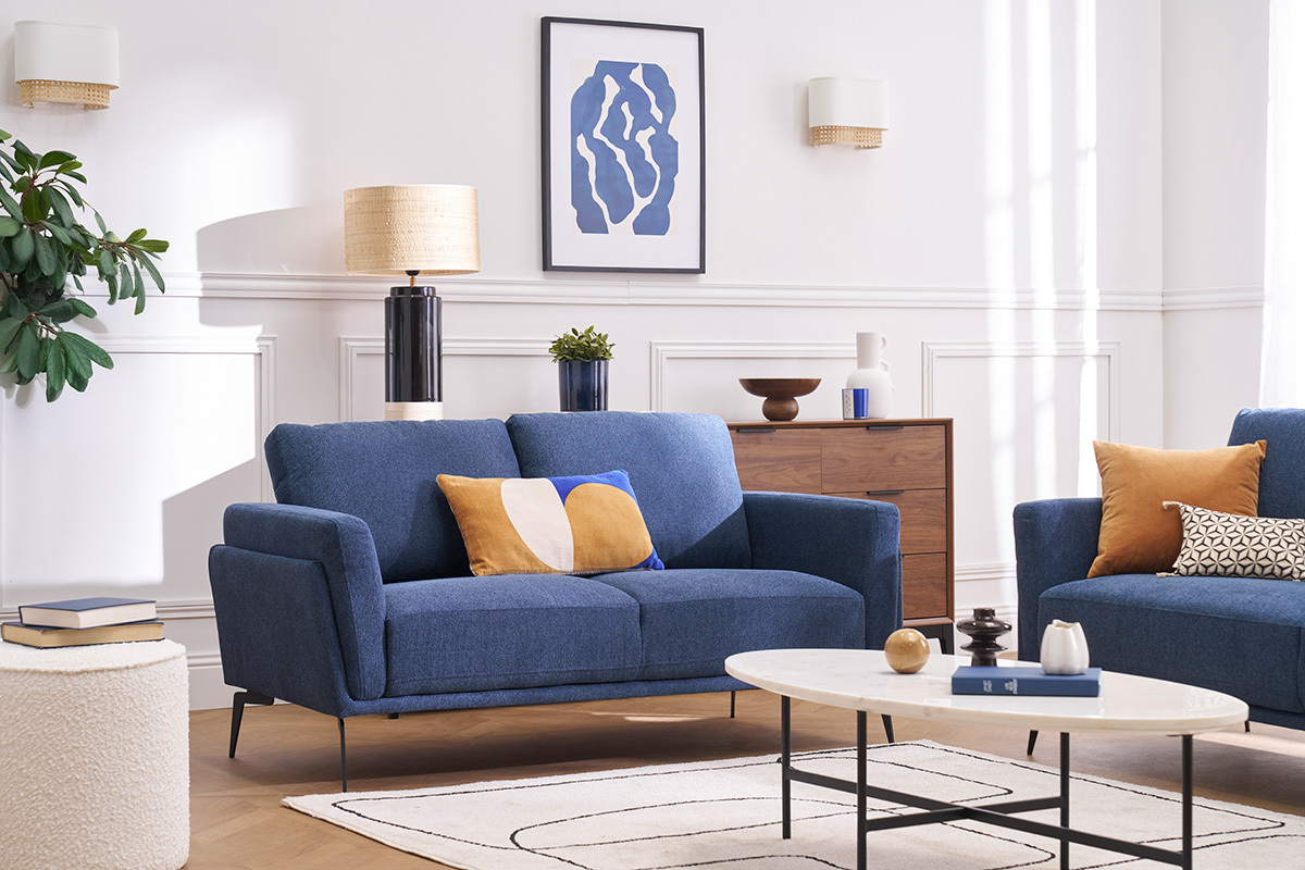 Canap design 2 places en tissu effet velours textur bleu fonc et mtal noir MOSCO