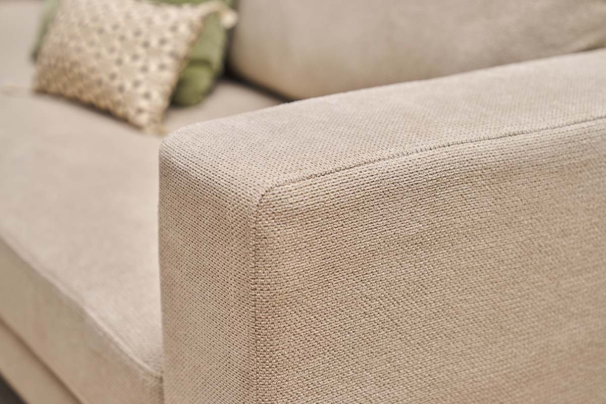 Canap design 3 places en tissu chenille beige et mtal noir LENNON