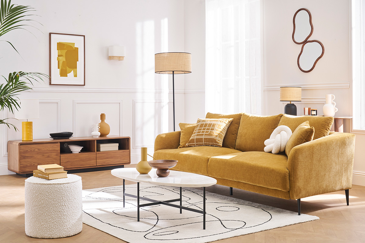 Canap design 3 places en tissu effet velours jaune curry et mtal noir JERRY