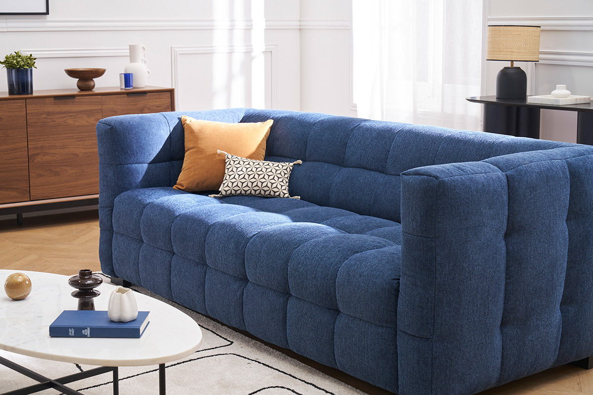 Canap design 3 places et repose-pieds en tissu effet velours textur bleu fonc CORTO