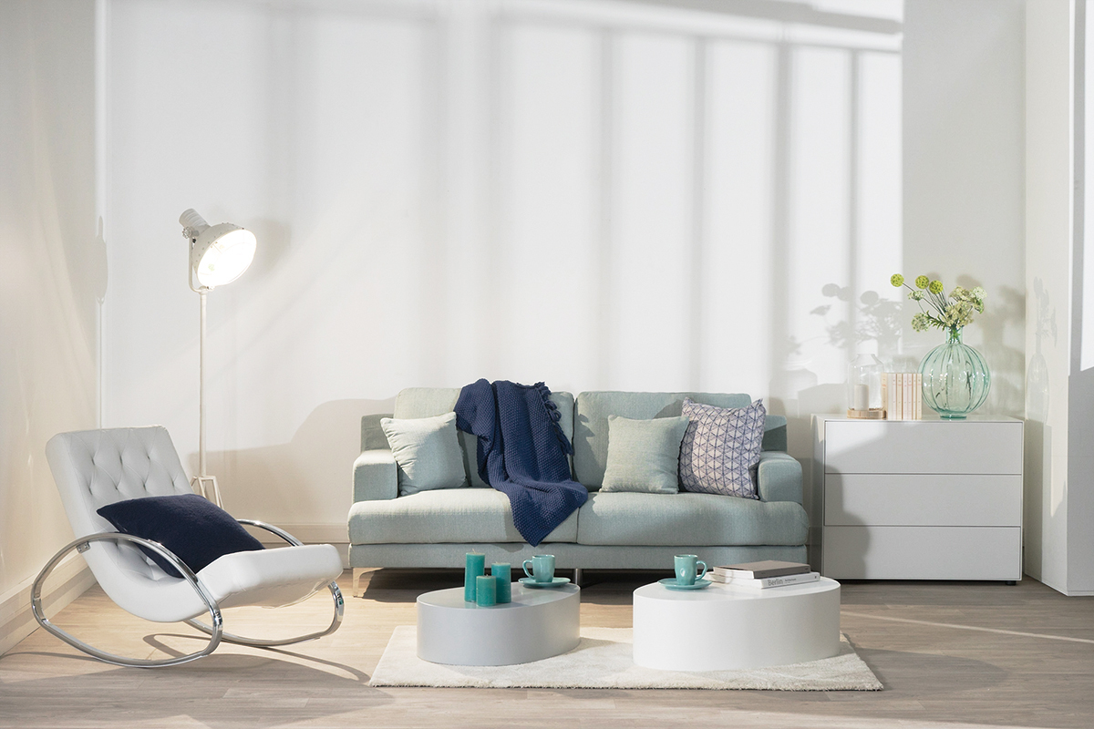 Canap design 3 places tissu bleu clair BOMEN