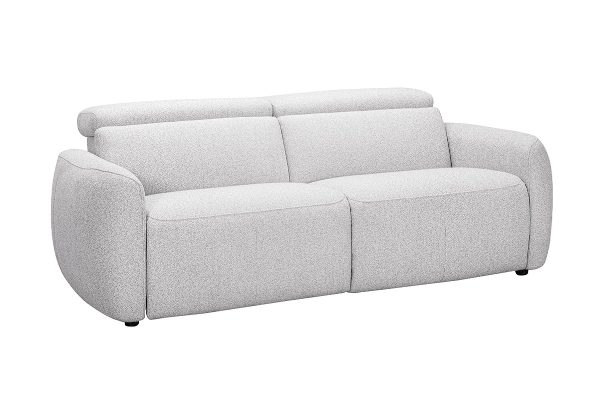 Canap� �lectrique 3 places gris clair avec t�ti�res ajustables et repose-pieds, vue de 3/4.