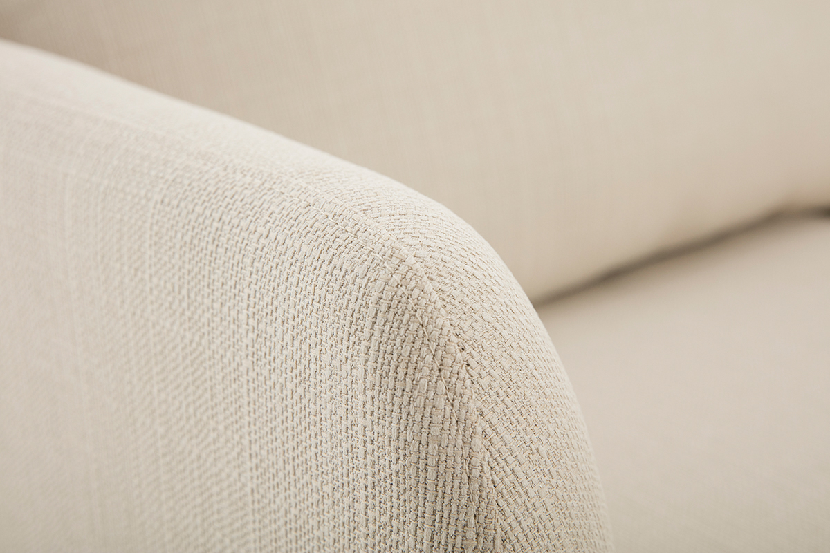 Canap� scandinave 2 places en tissu beige et bois clair HOBART