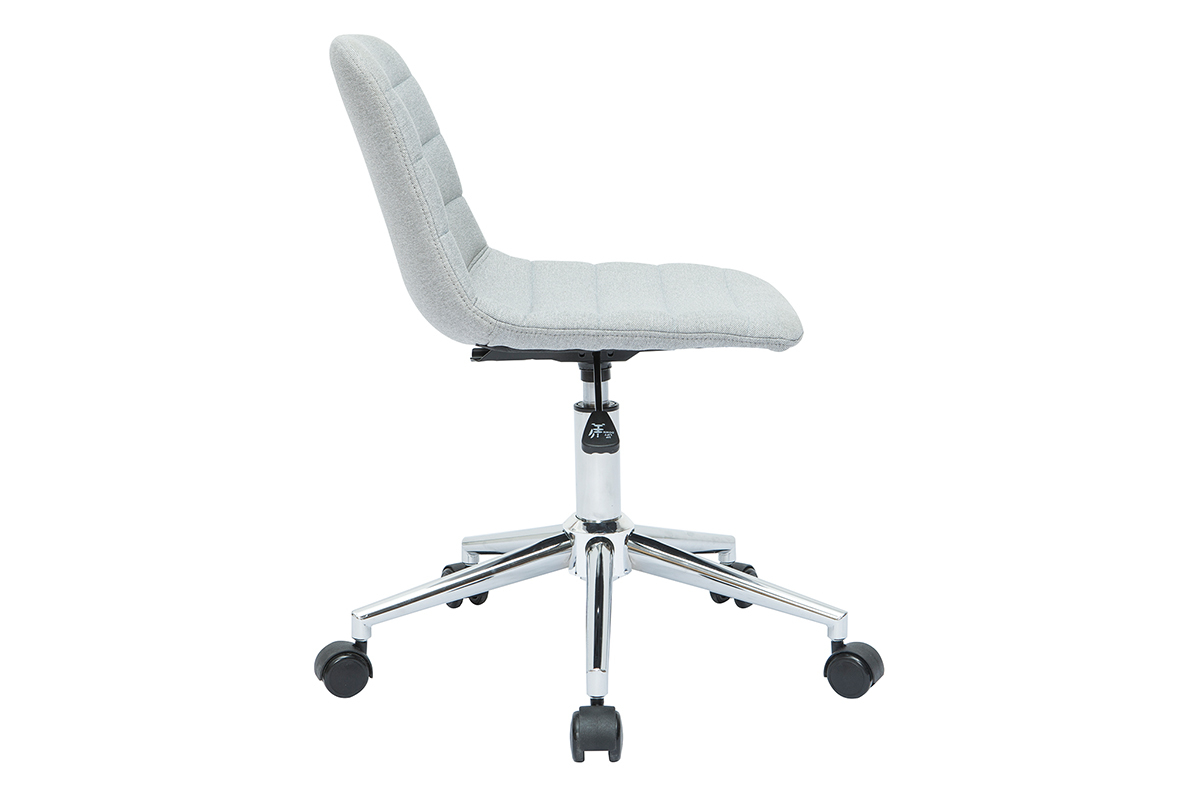 Chaise de bureau � roulettes design en tissu gris clair et acier chrom� SAURY