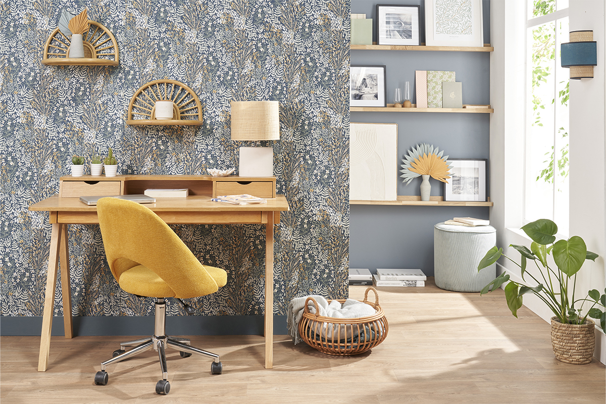 Chaise de bureau � roulettes en tissu effet velours textur� gris et acier chrom� COSETTE