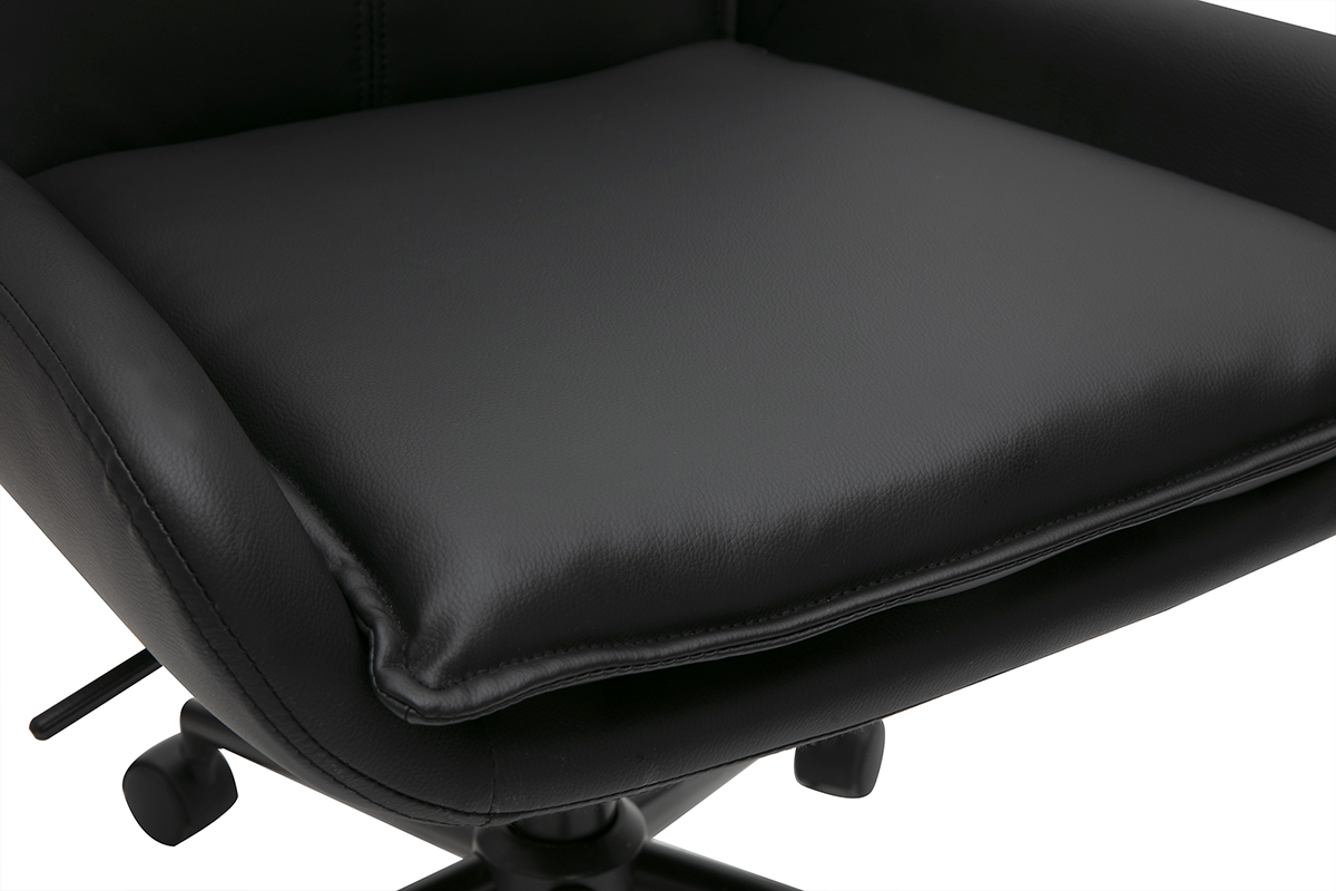 Zoom assise chaise de bureau noire  roulettes