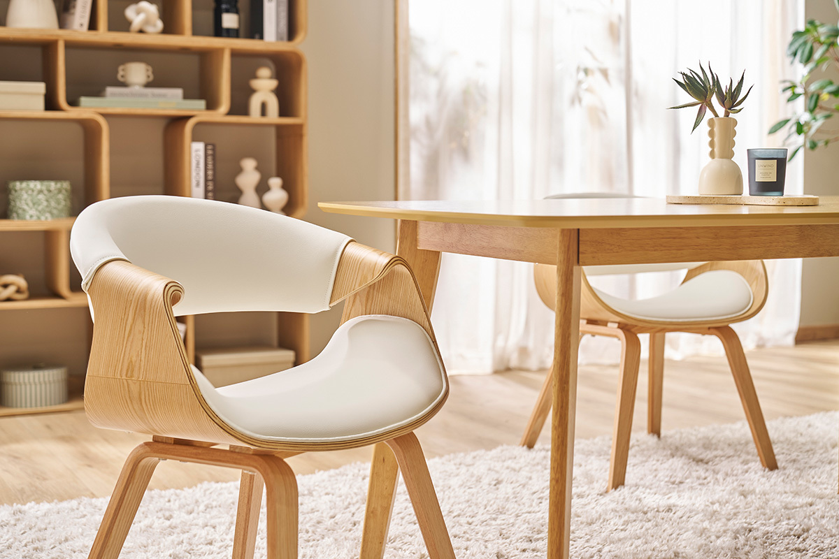 Chaise design blanc et bois clair ARAMIS