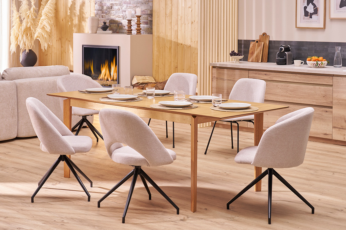 Chaise design pivotante 360� en tissu effet velours textur� beige et m�tal noir VANITY