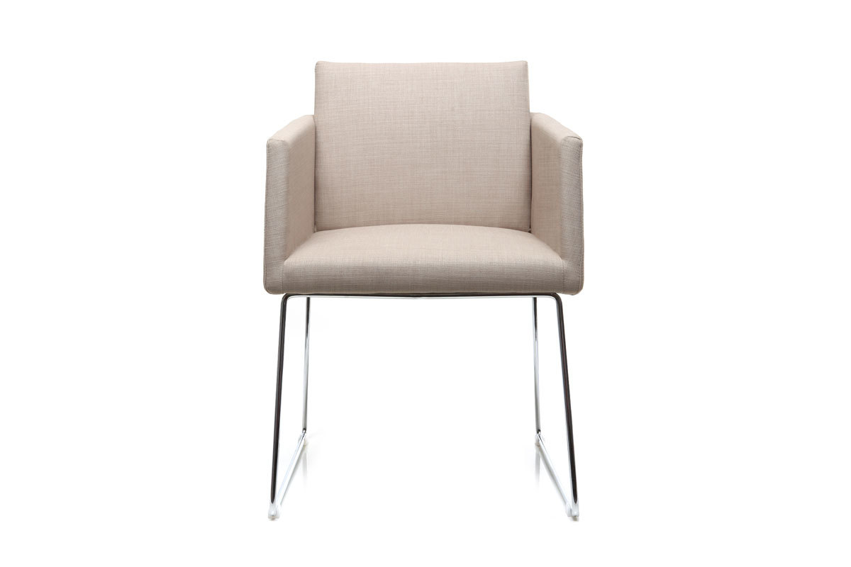 Chaise design polyester naturel et acier chrom� NEORA