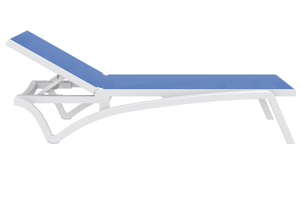 Chaise longue bleue et blanche � roulettes CORAIL