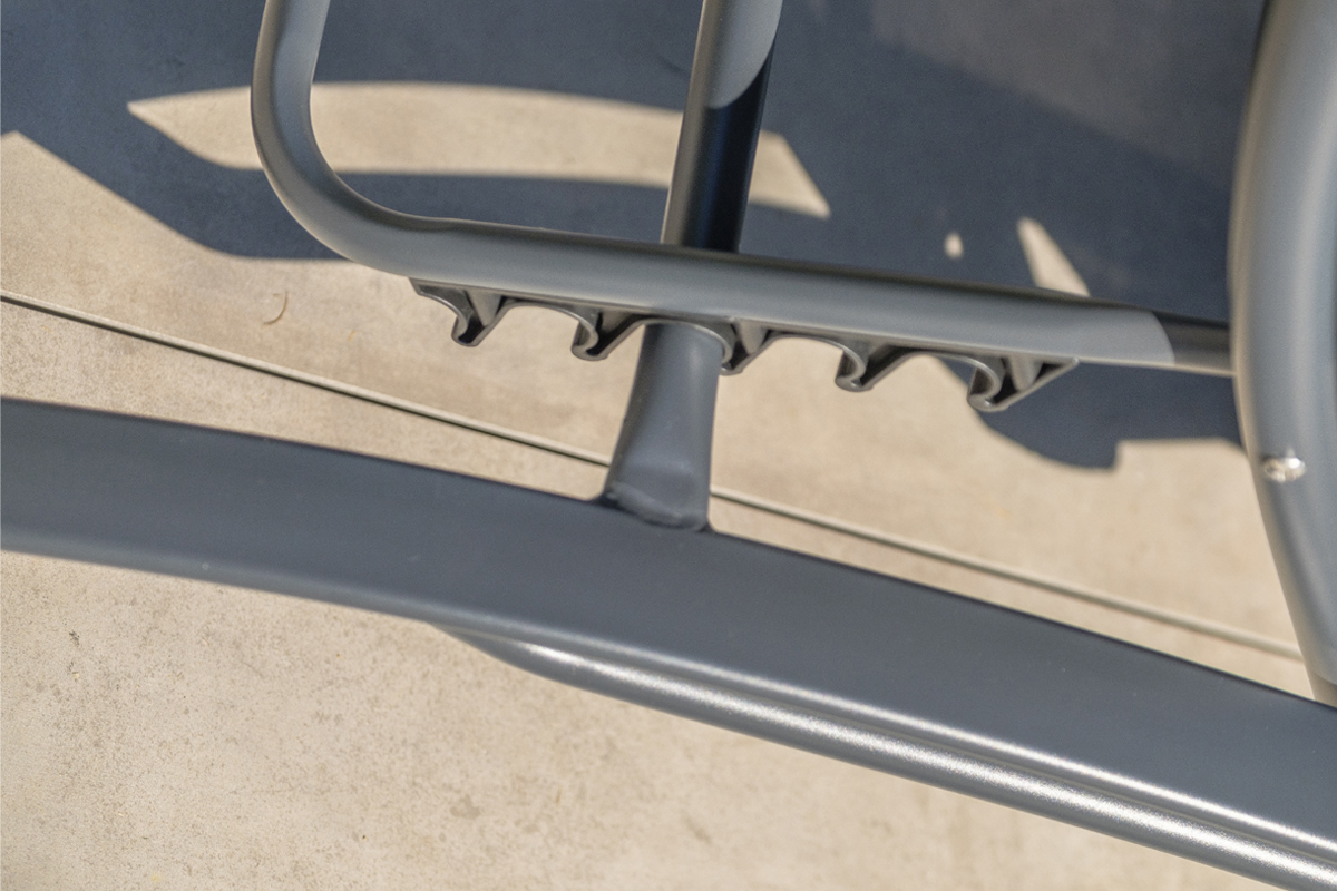 Chaise longue design grise SIERRA