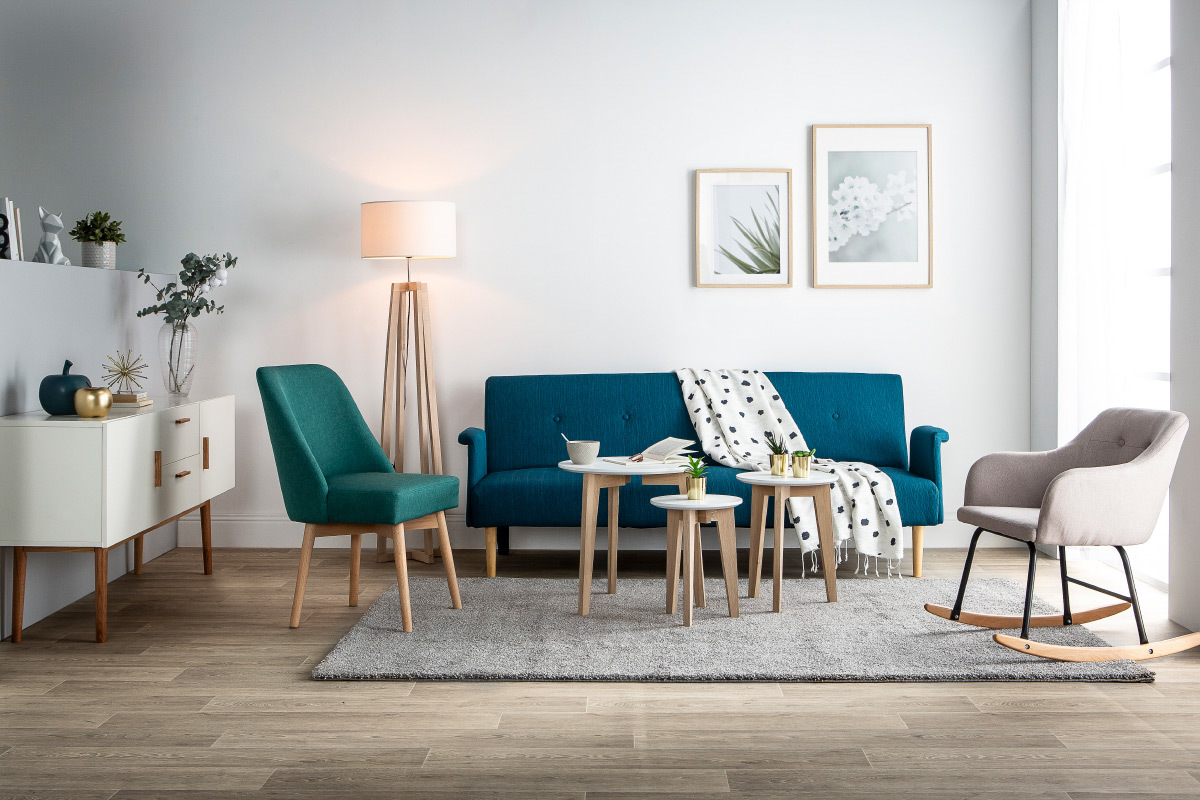Chaise scandinave en tissu bleu turquoise et bois clair LIV