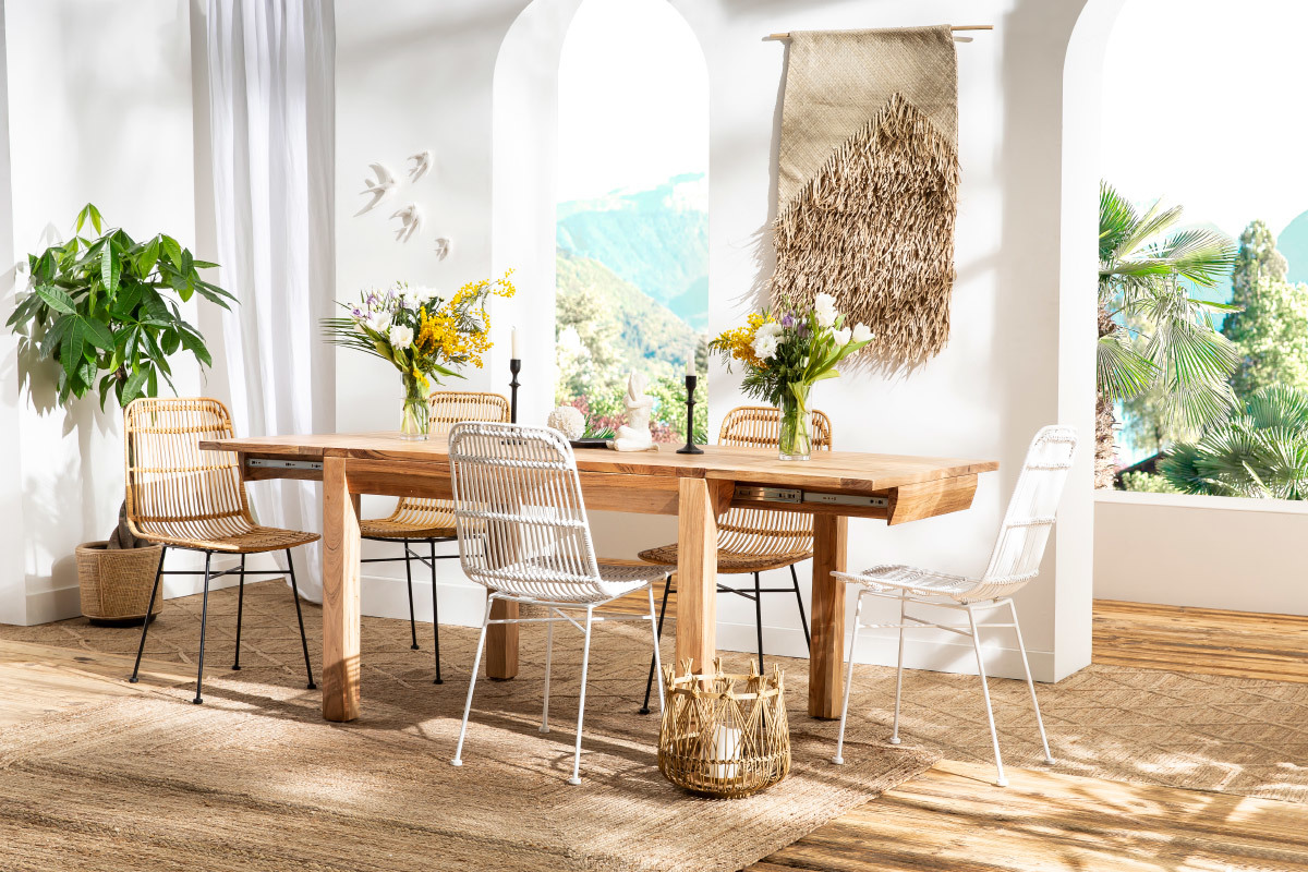 Chaises blanches en rotin et m�tal (lot de 2) MALACCA