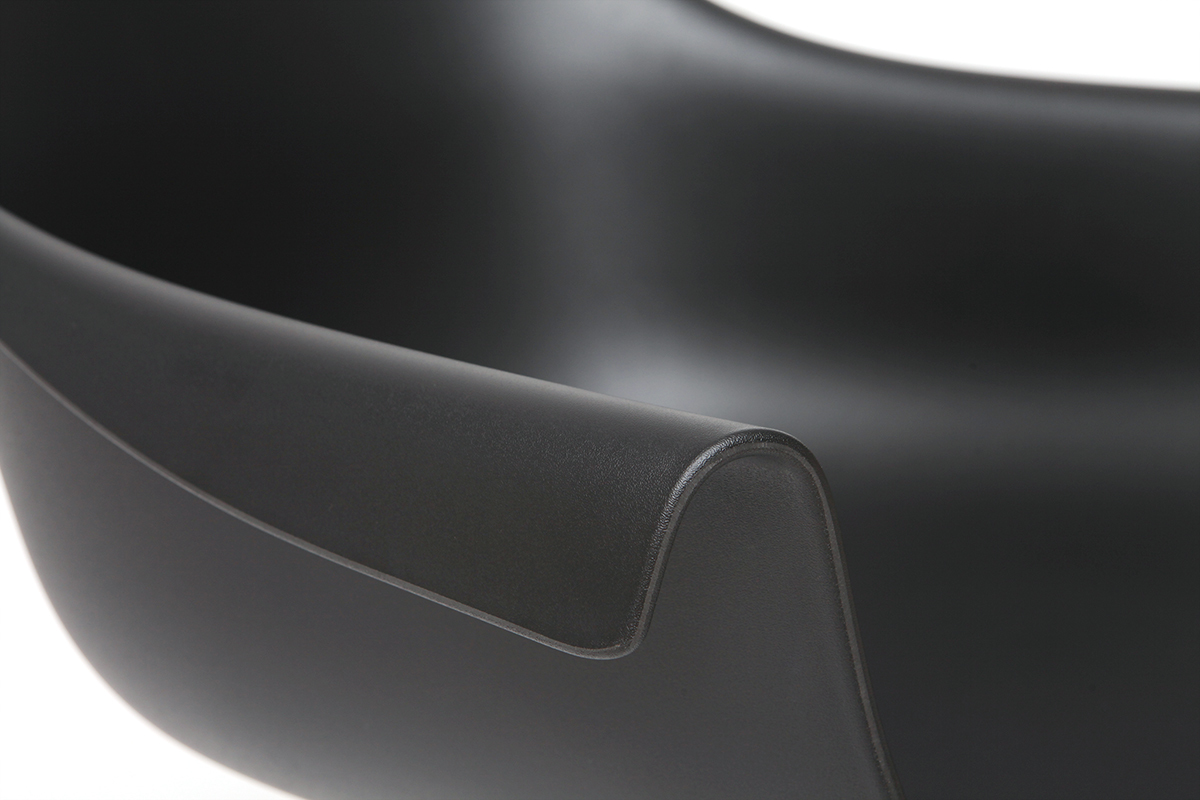 Chaises design noires avec pieds m�tal (lot de 2) COUTURE