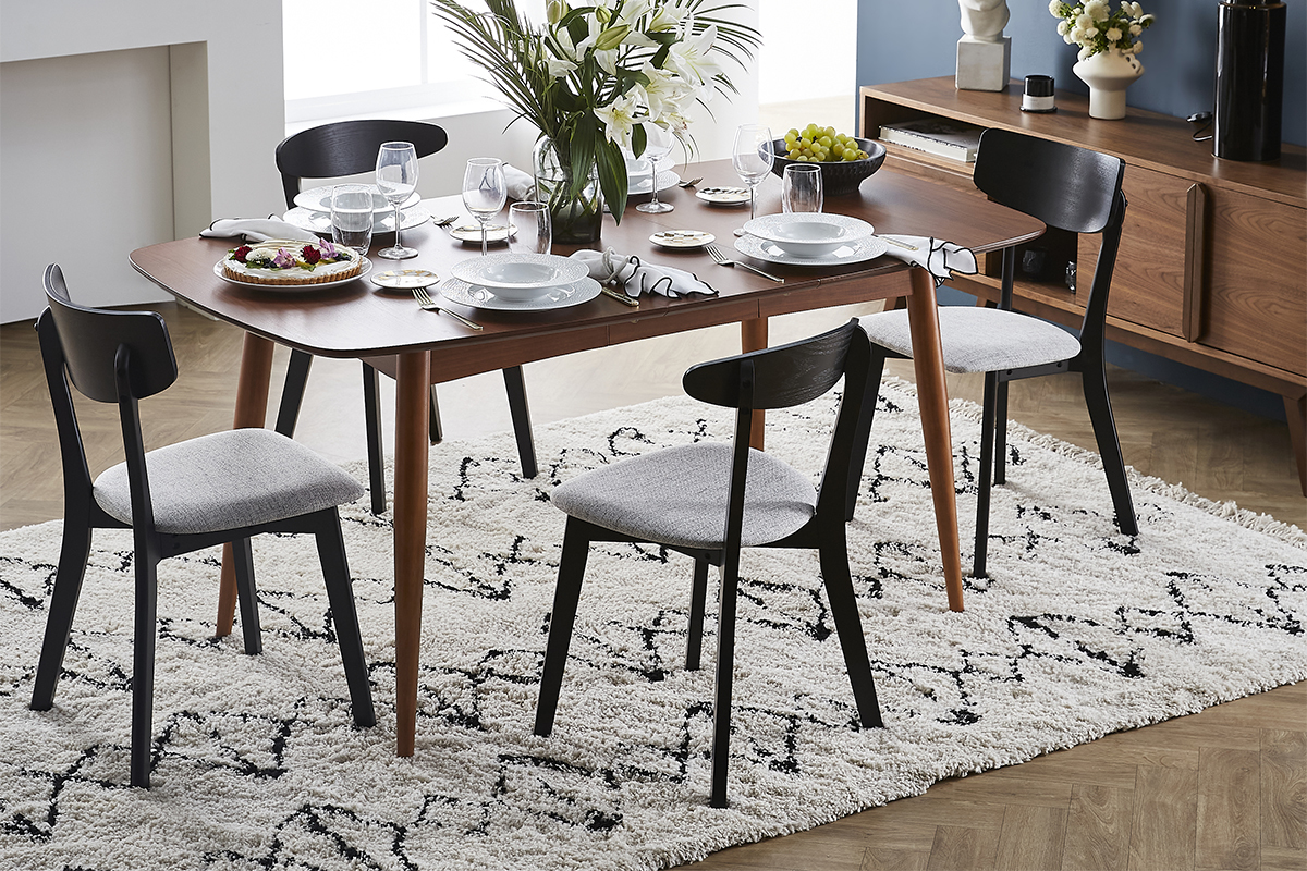 Chaises en bois noir et tissu gris clair (lot de 2) APRIL