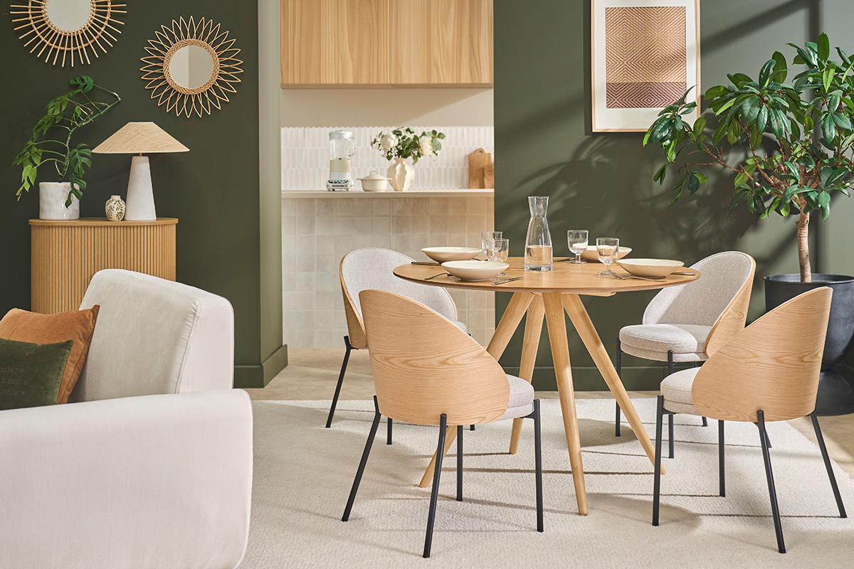 Chaises en tissu effet velours textur� beige, bois clair et m�tal (lot de 2) TUCSON
