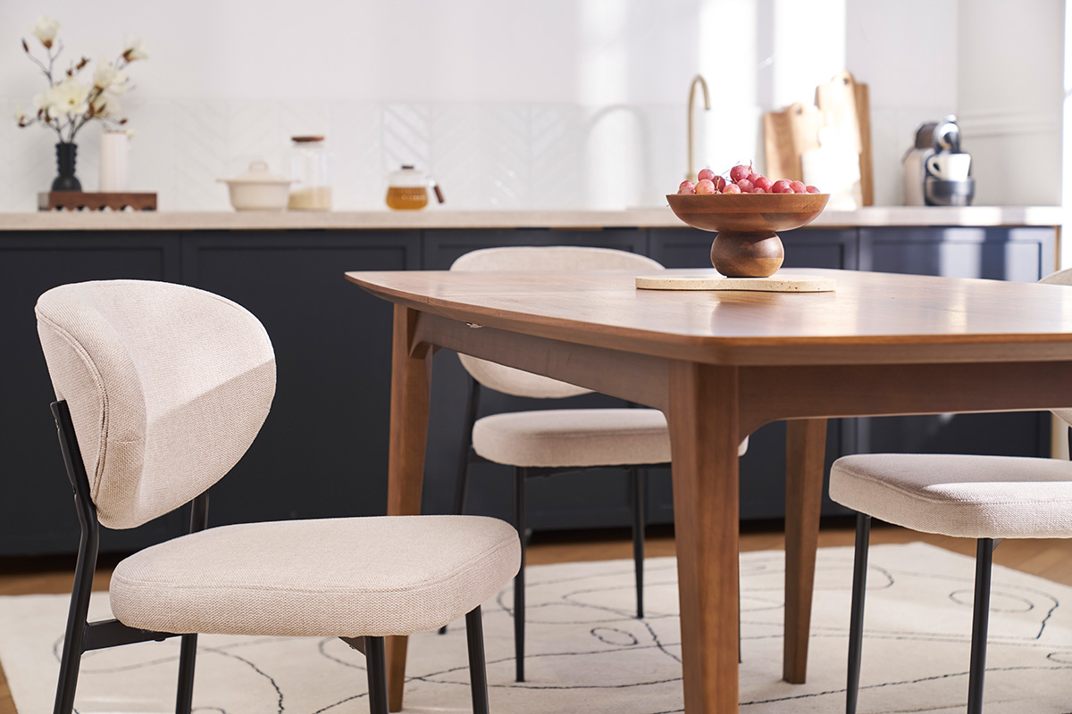 Chaises en tissu effet velours textur beige et mtal noir (lot de 2) BREKA