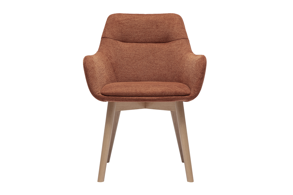 Chaise ALESS vue de face, tissu effet velours terre brle, pieds en bois clair.