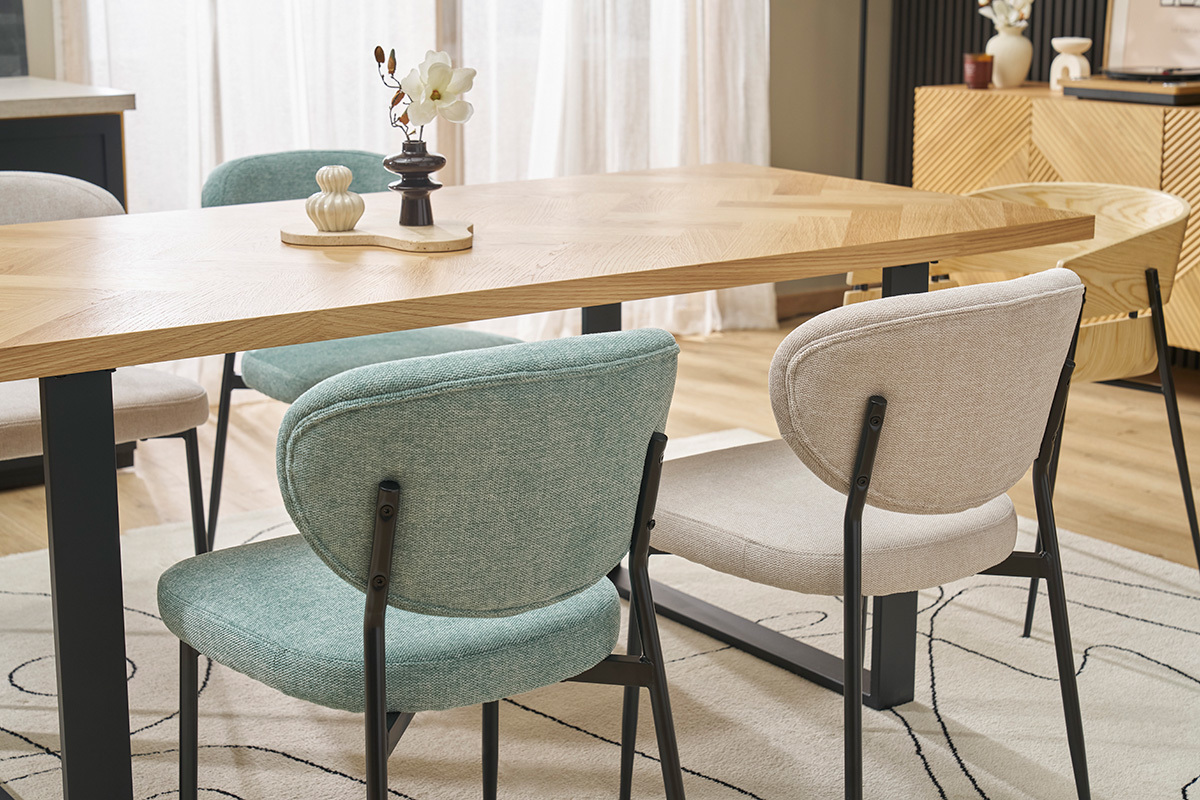 Chaises en tissu effet velours textur vert cladon et mtal noir (lot de 2) BREKA