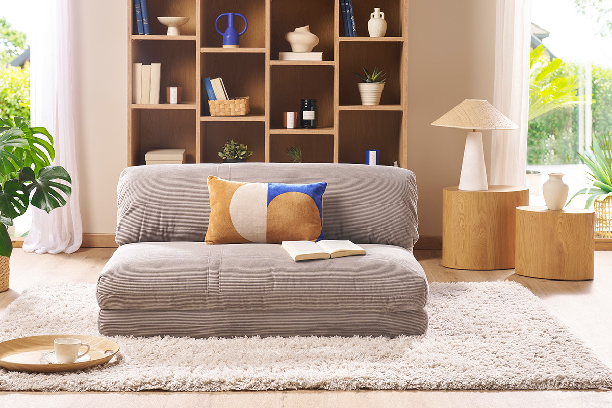 Chauffeuse convertible 2 places en tissu velours ctel gris clair SPENCER