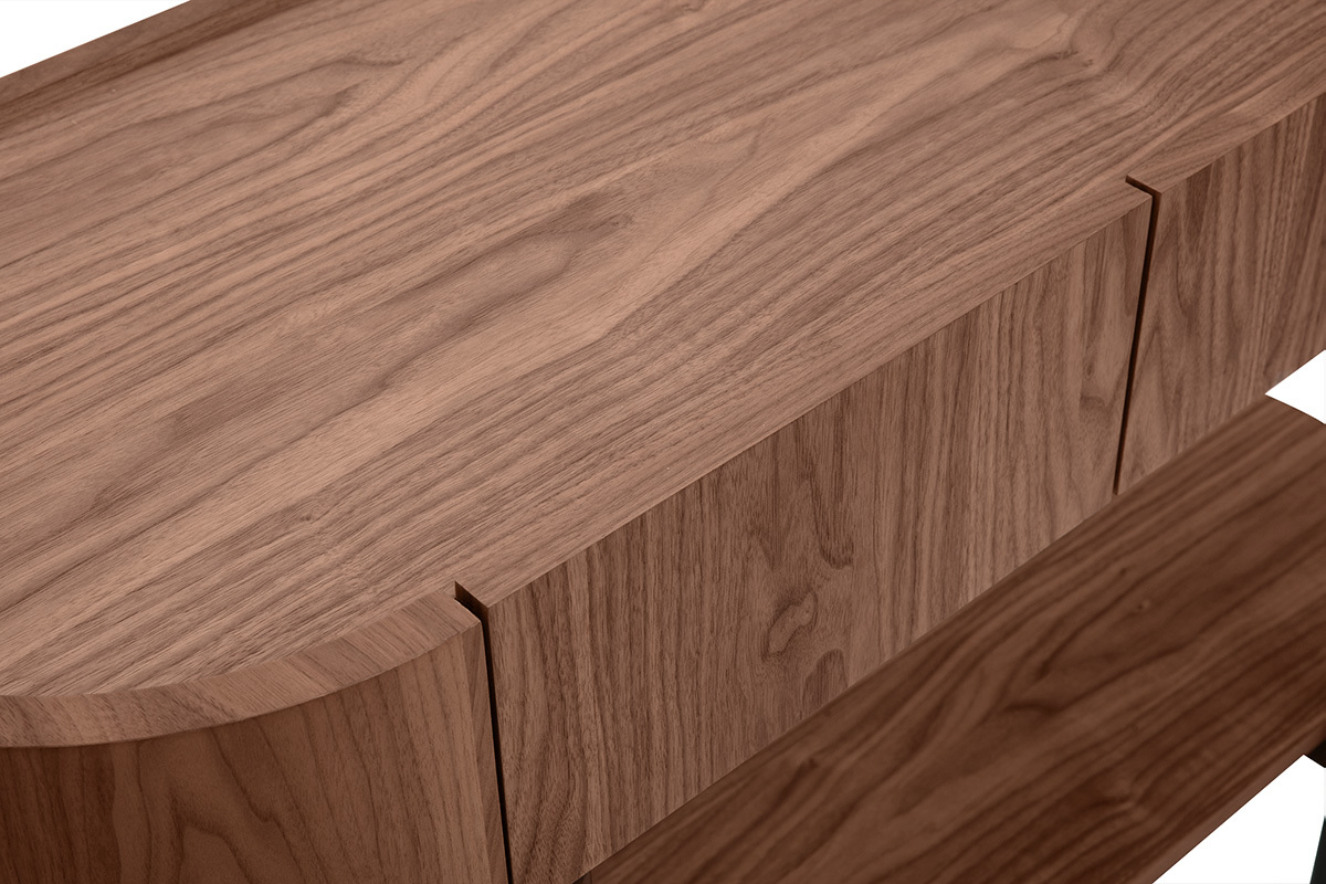 Gros plan sur la console SKYE en bois fonc� noyer avec tiroirs ferm�s.