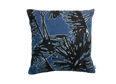 Coussin brod&eacute; bleu en coton motif v&eacute;g&eacute;tal (45 x 45 cm) NATURA
