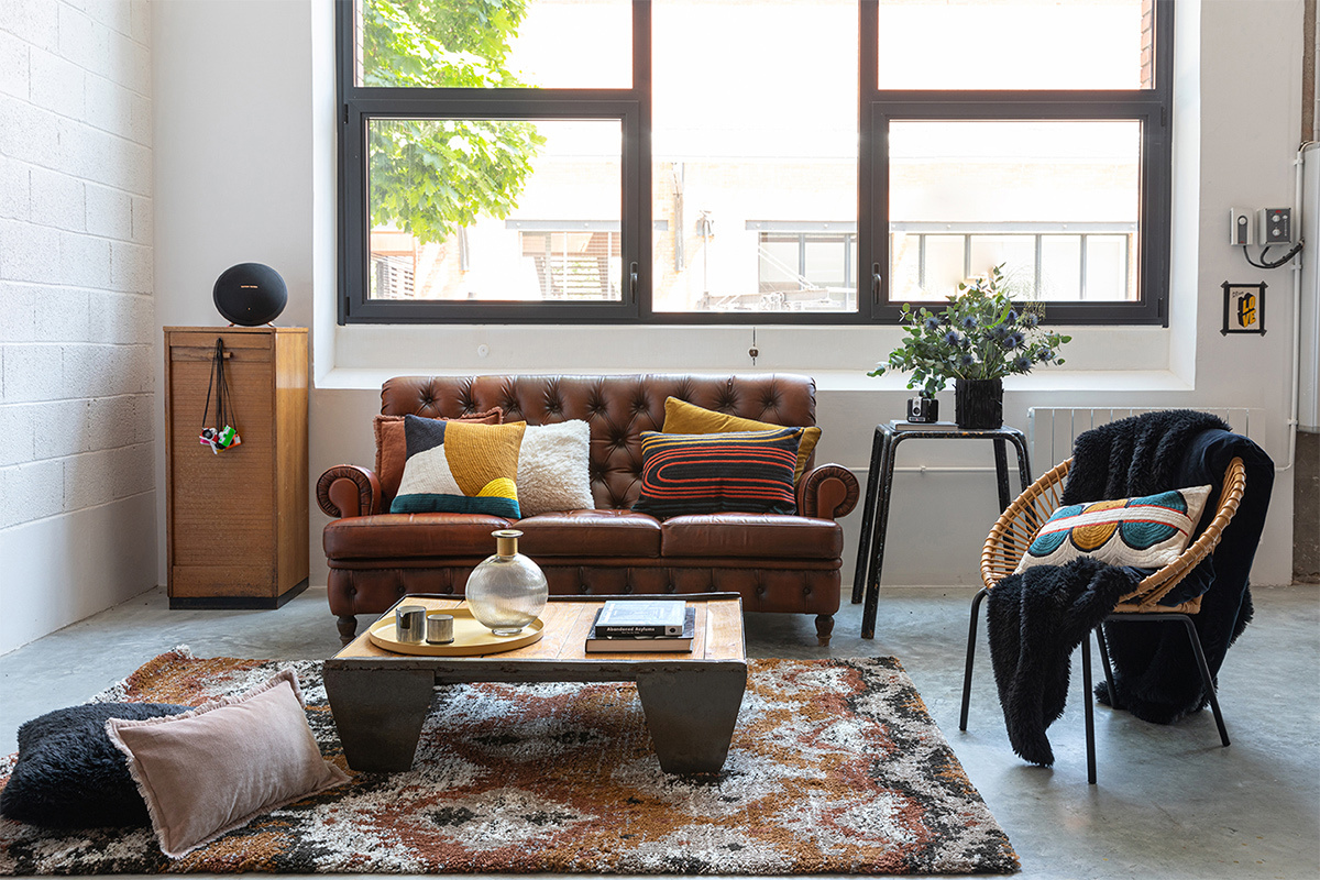 Coussin en coton avec motif brod� 30 x 50 cm SANA