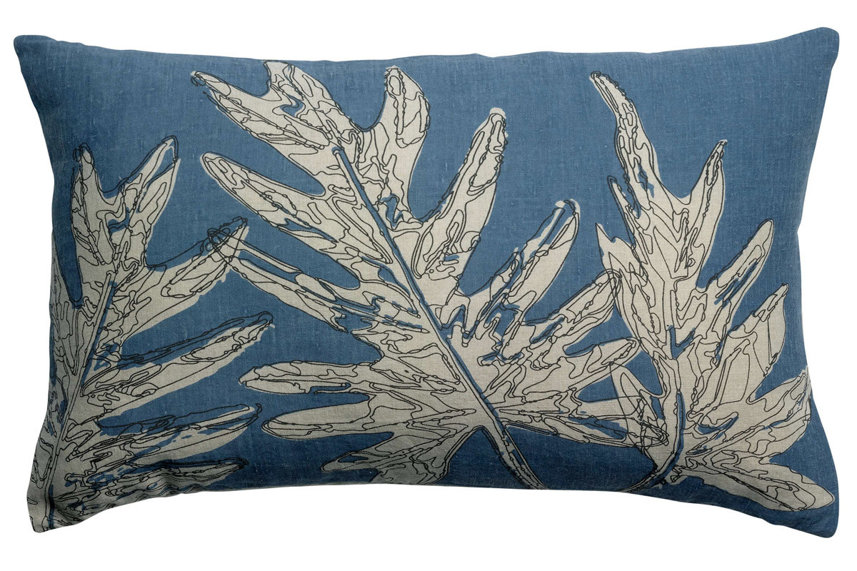 Coussin en lin bleu motifs feuillages 50 x 30 cm NATURA