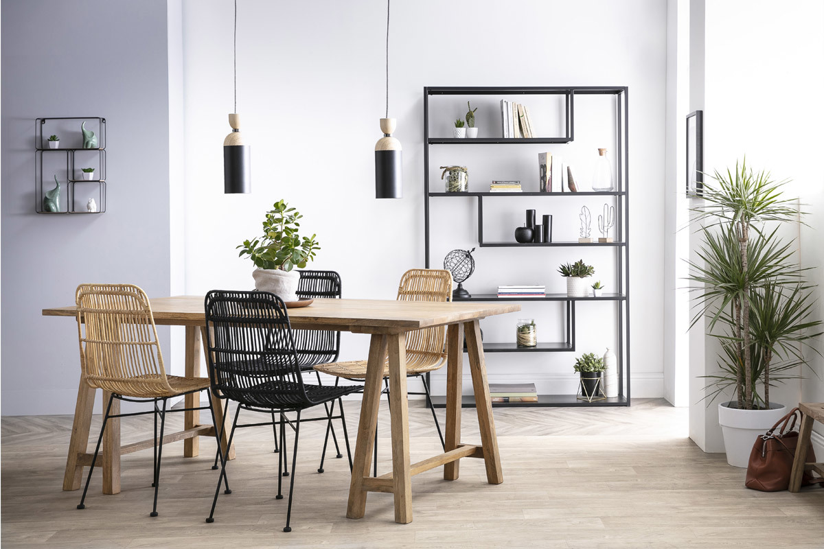 Etag�re murale design m�tal noir et bois BRICK