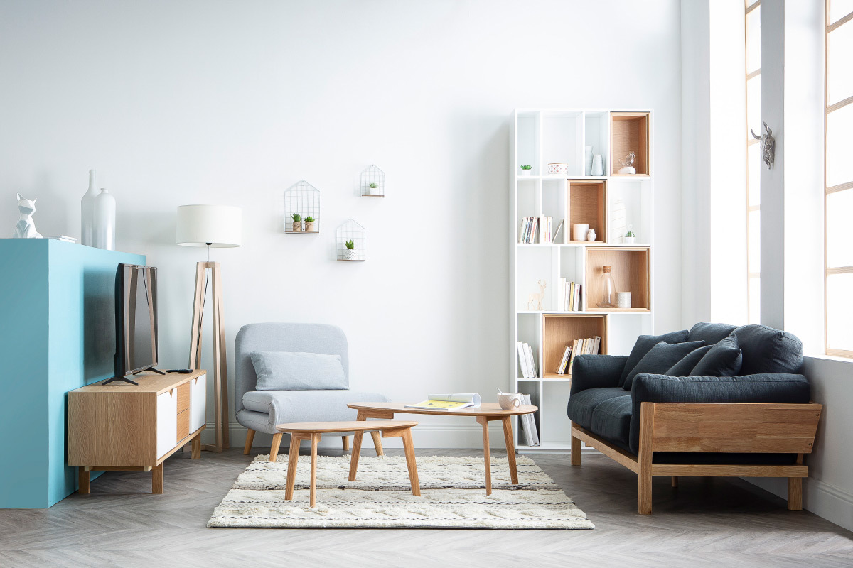 Fauteuil convertible scandinave en tissu gris fonc et bois clair AMIKO