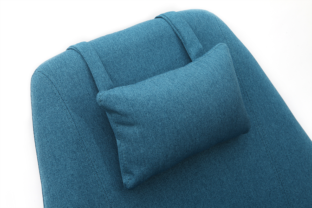 Fauteuil design pivotant en tissu bleu canard et pied m�tal AMADEO